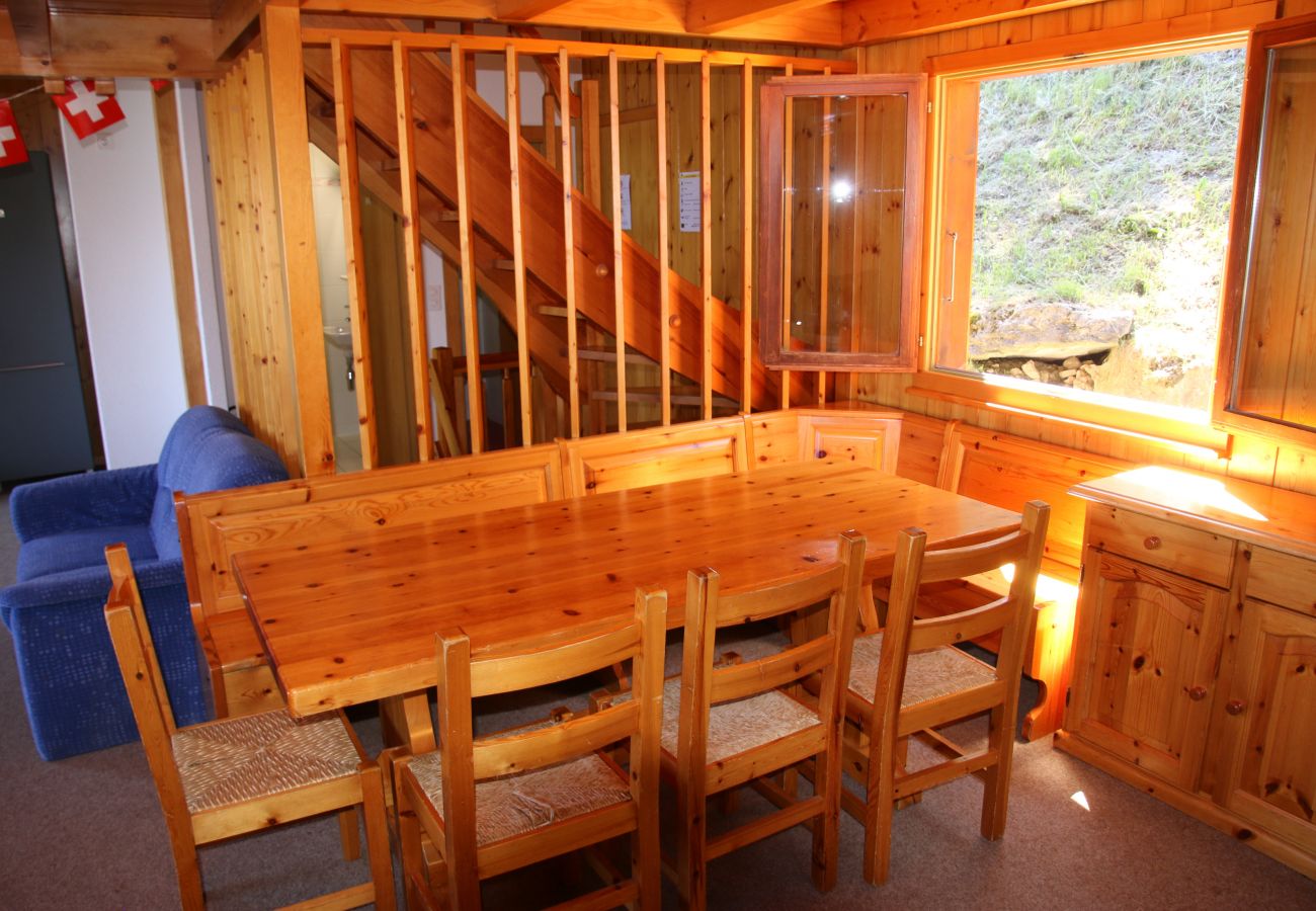 Dining room Chalet Fontannets 001 in Salins, Switzerland