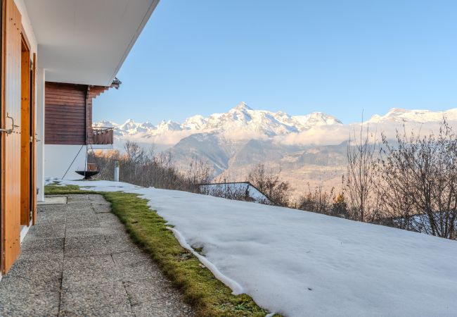 Chalet in Salins - Fontannets 008 QUIET & SUPERIOR chalet 10 pers Chalet in Salins - Fontannets 008 QUIET & SUPERIOR chalet 10 pers