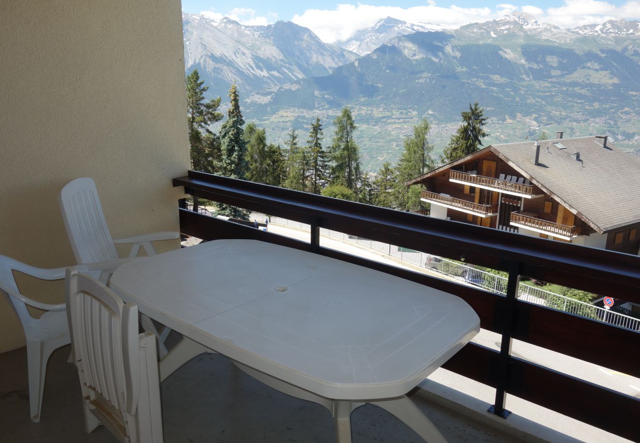 Balkon Wohnung Magrappé M 340, in Veysonnaz in der Schweiz