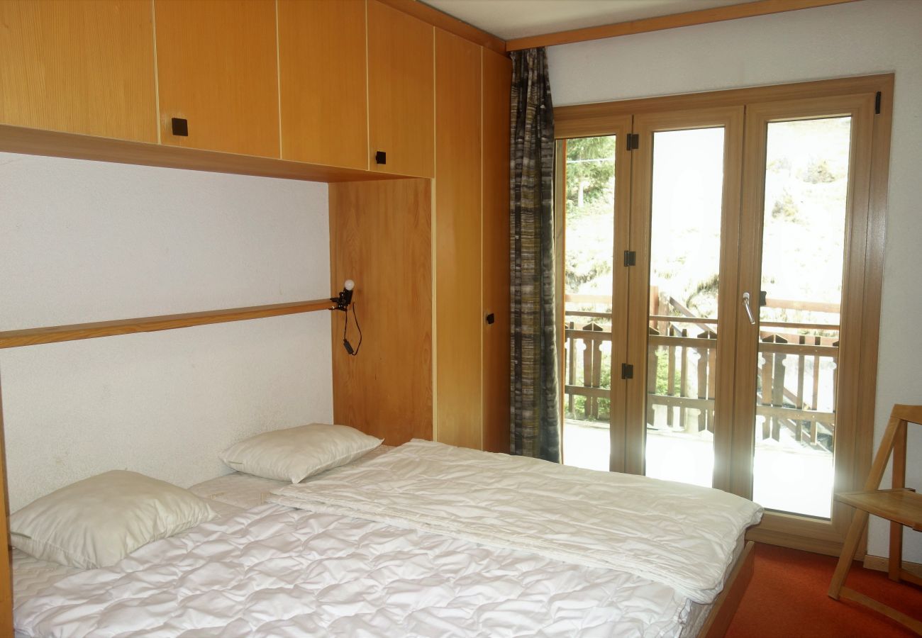 Bedroom Apartment Les Mélèzes S 033, in Veysonnaz, Switzerland