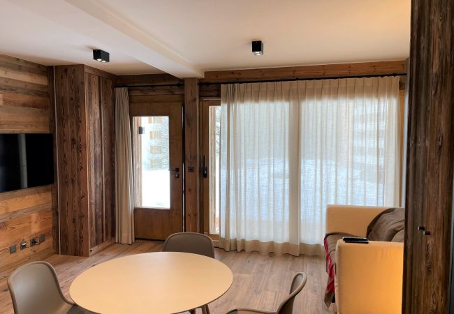 Apartment in Zinal - Polaris 1 001 - LUXE & SKI LIFT apartment 6 pers Apartment in Zinal - Polaris 1 001 - LUXE & SKI LIFT apartment 6 pers