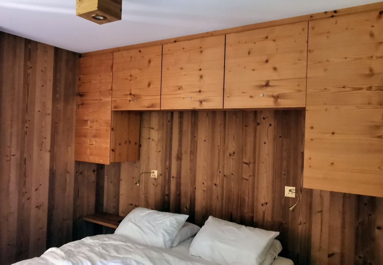 Bedroom Apartment Polaris 1 004 in Zinal, Switzerland
