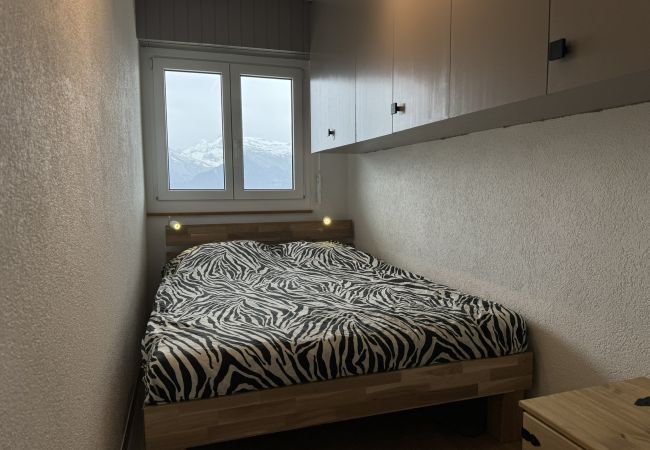 Bedroom apartment E 022 in Veysonnaz, Switzerland