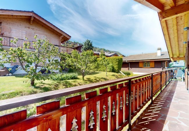 Chalet in Haute-Nendaz - Axaari - VIEW & SUNNY chalet 10 pers Chalet in Haute-Nendaz - Axaari - VIEW & SUNNY chalet 10 pers