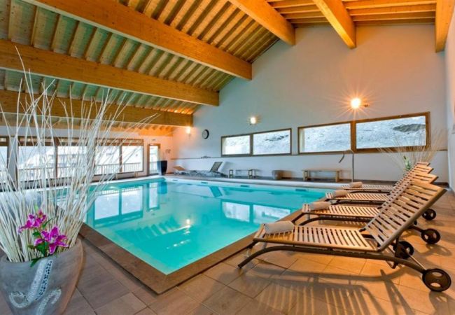 Apartment in Orelle - Hameau 4 502 - SPA & PISCINE appartement 6 pers Apartment in Orelle - Hameau 4 502 - SPA & PISCINE appartement 6 pers