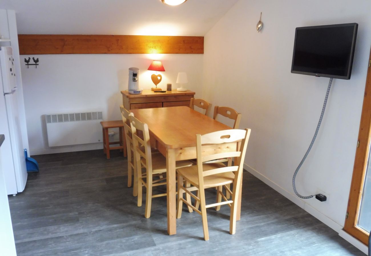 Apartment in Termignon - Balcons C 034 - PARC NAT. VANOISE appart. 5 pers.