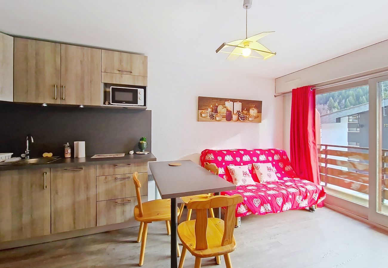 Studio in Châtel - Portes Du Soleil PSA47 SKI & MOUNTAIN 4 Per