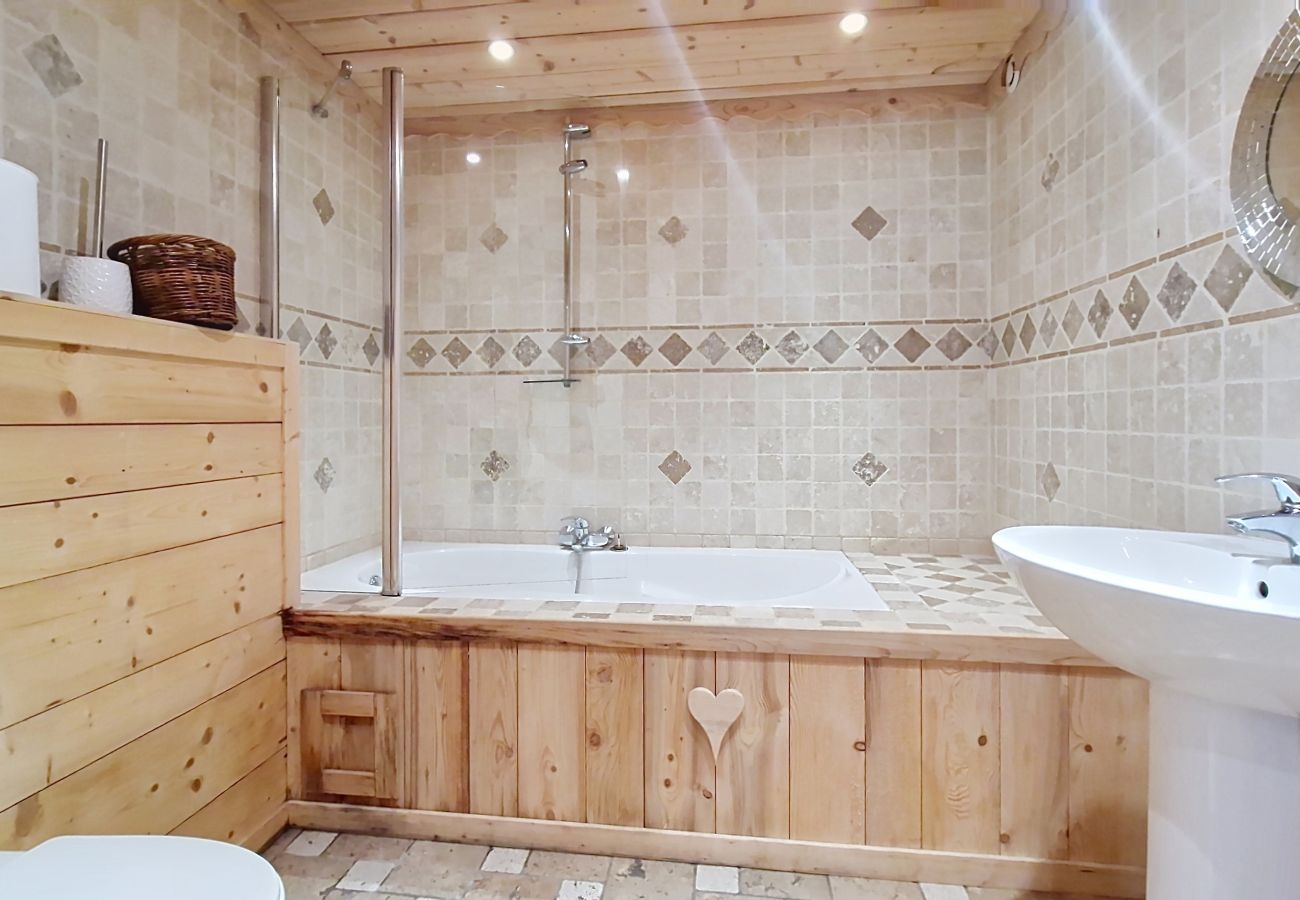 Chalet in Châtel - Chalet Fleur d'oranger FLO NATURE & QUIET 13 Pers.