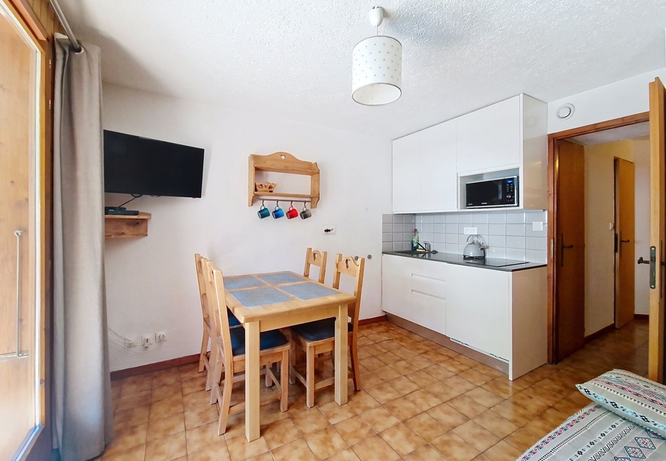 Apartment in Châtel - Gelinotte GL10 TELECABINE & MOUNTAIN 4 Pers.