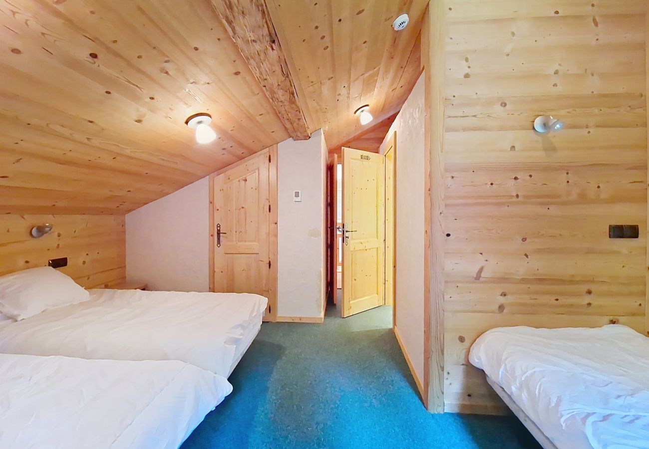 Chalet in Châtel - Chalet Marie CMR COSY & SKI LIFT 10 Pers.