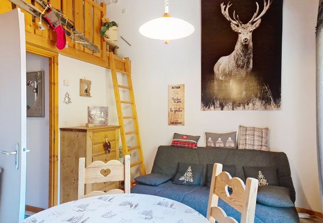 Living room Forsythia 18