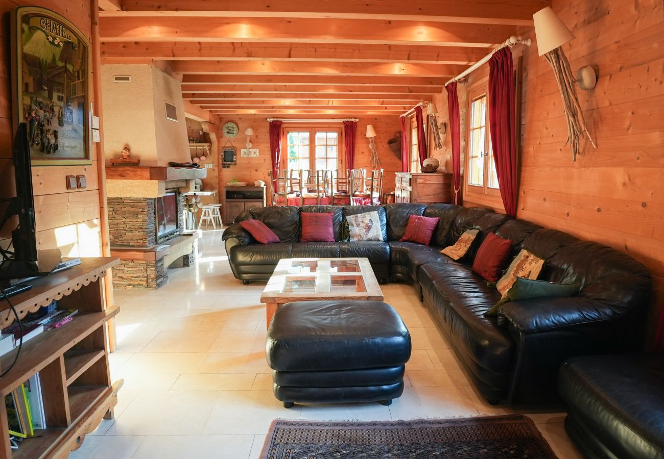 Chalet in Châtel - Chalet Saint Eloy CSE COSY & NATURE 14 Pers.