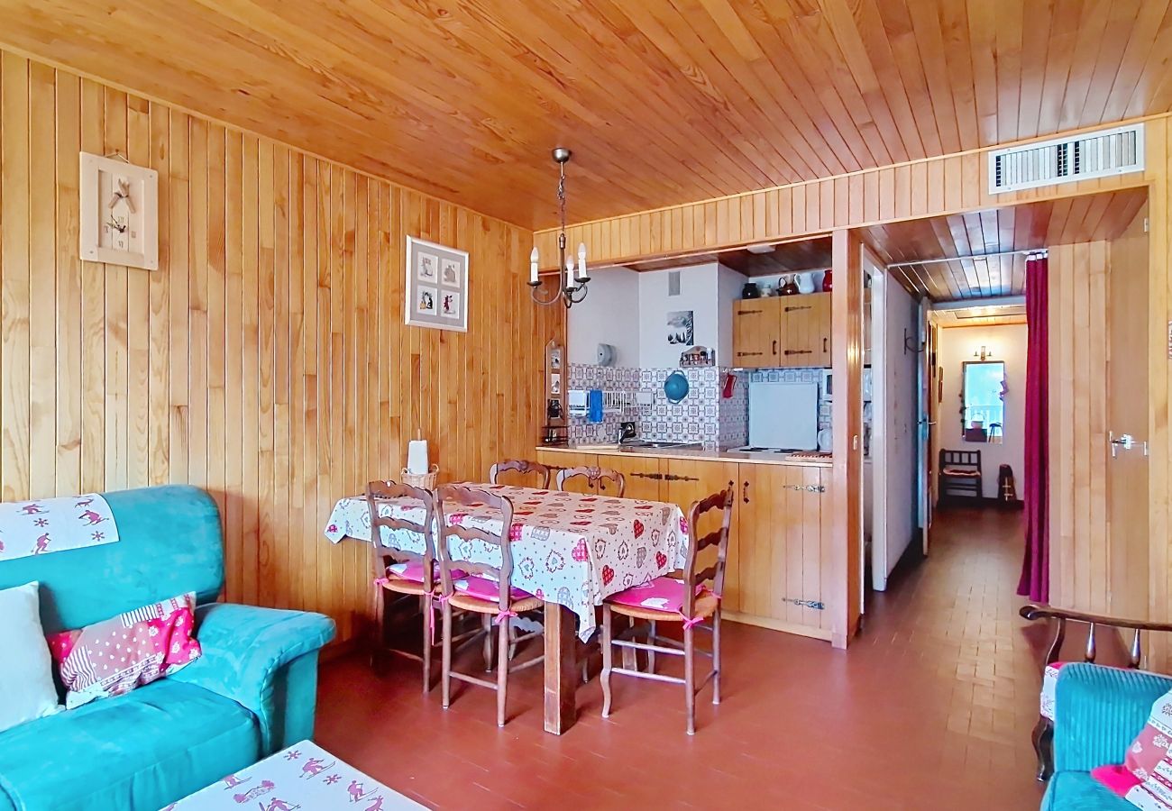 Apartment in Châtel - RESIDENCE RSA17 SWIMMING POOL & CENTER 5 pers.