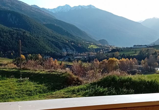 Apartment in Val Cenis - Terrasses D 305 - PARC NAT. VANOISE appart. 6 pers Apartment in Val Cenis - Terrasses D 305 - PARC NAT. VANOISE appart. 6 pers