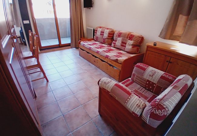 Apartment in Val Cenis - Terrasses E 305 - PARC NAT. VANOISE appart. 6 pers Apartment in Val Cenis - Terrasses E 305 - PARC NAT. VANOISE appart. 6 pers