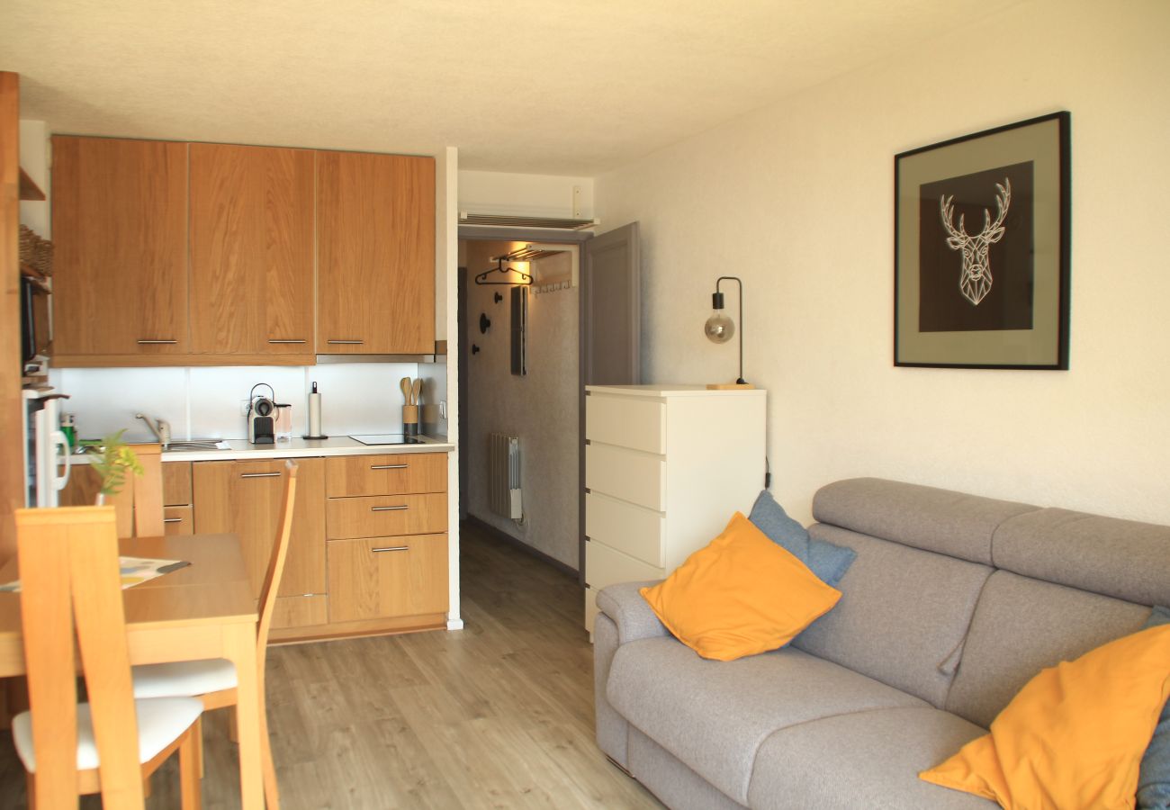 Living room Tovassière TS113 Petit Châtel