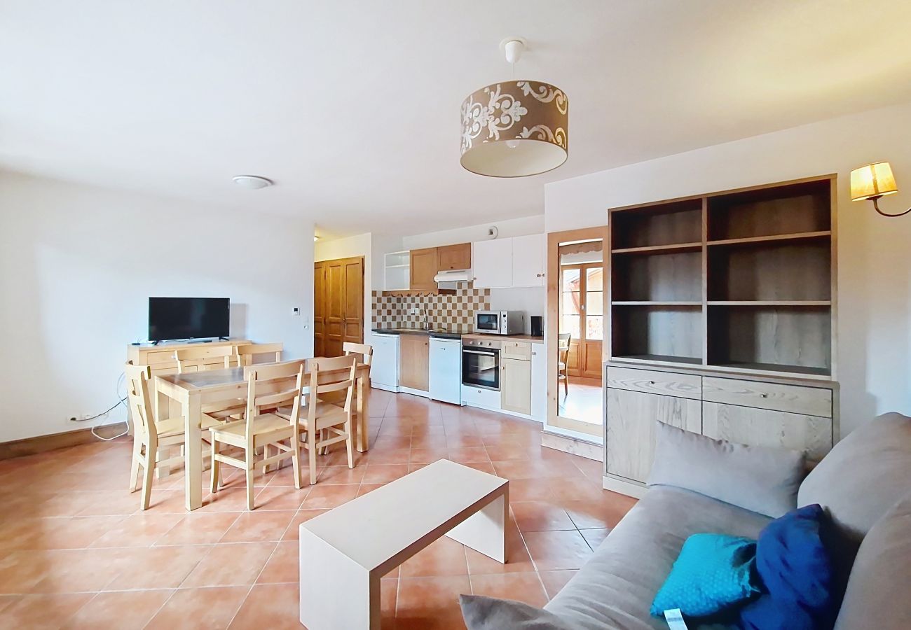 Apartment in Châtel - Grand Lodge GRA13 SPA & MOUNTAIN 6 Pers. Apartment in Châtel - Grand Lodge GRA13 SPA & MOUNTAIN 6 Pers.