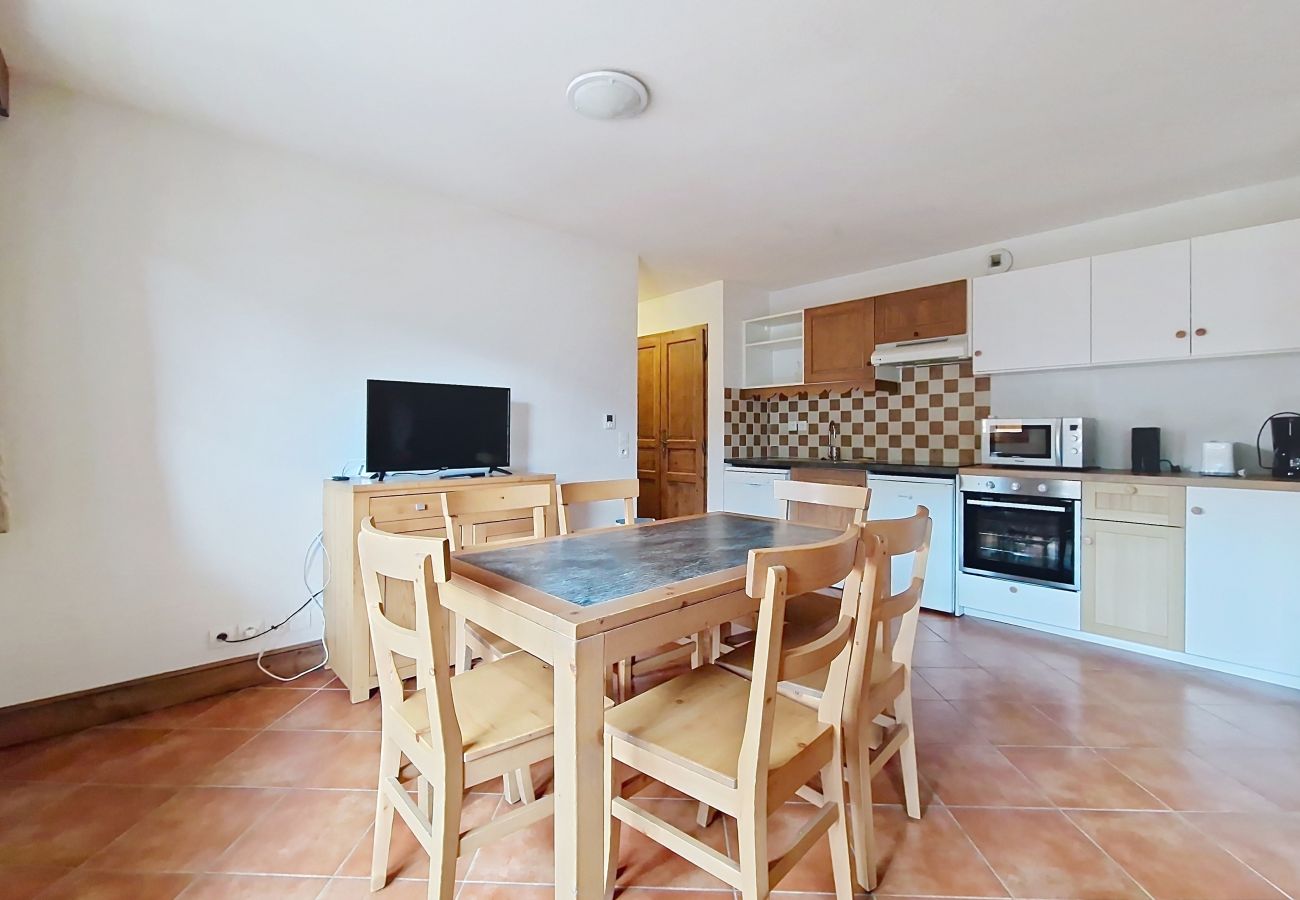 Apartment in Châtel - Grand Lodge GRA13 SPA & MOUNTAIN 6 Pers. Apartment in Châtel - Grand Lodge GRA13 SPA & MOUNTAIN 6 Pers.