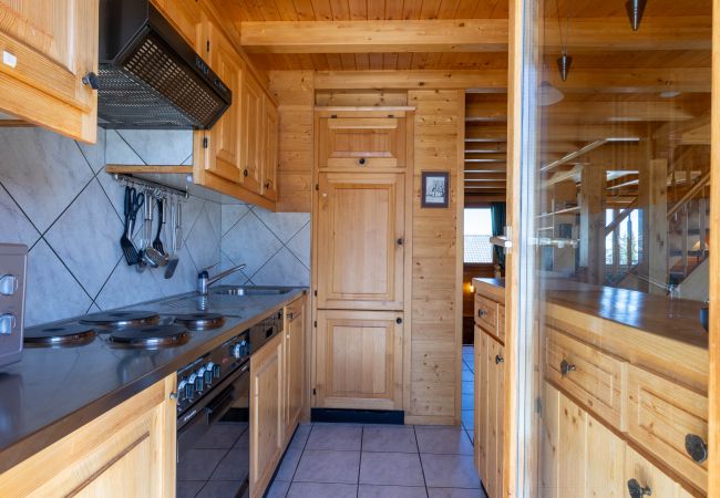 Chalet in Thyon-Les Collons - Esperanza SKI IN & SKI OUT chalet  8 pers Chalet in Thyon-Les Collons - Esperanza SKI IN & SKI OUT chalet  8 pers