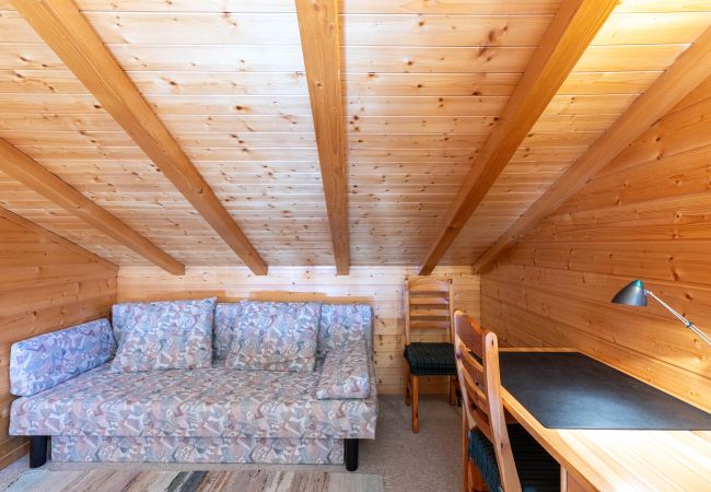 Chalet in Thyon-Les Collons - Esperanza SKI IN & SKI OUT chalet  8 pers Chalet in Thyon-Les Collons - Esperanza SKI IN & SKI OUT chalet  8 pers