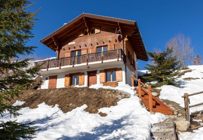 Chalet in Thyon-Les Collons - Esperanza SKI IN & SKI OUT chalet  8 pers Chalet in Thyon-Les Collons - Esperanza SKI IN & SKI OUT chalet  8 pers
