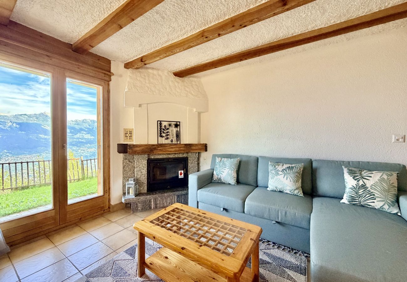 Apartment in Veysonnaz - Chalet Coppex - GARDEN - 5 pers