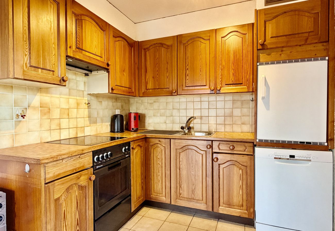 Apartment in Veysonnaz - Chalet Coppex - GARDEN - 5 pers