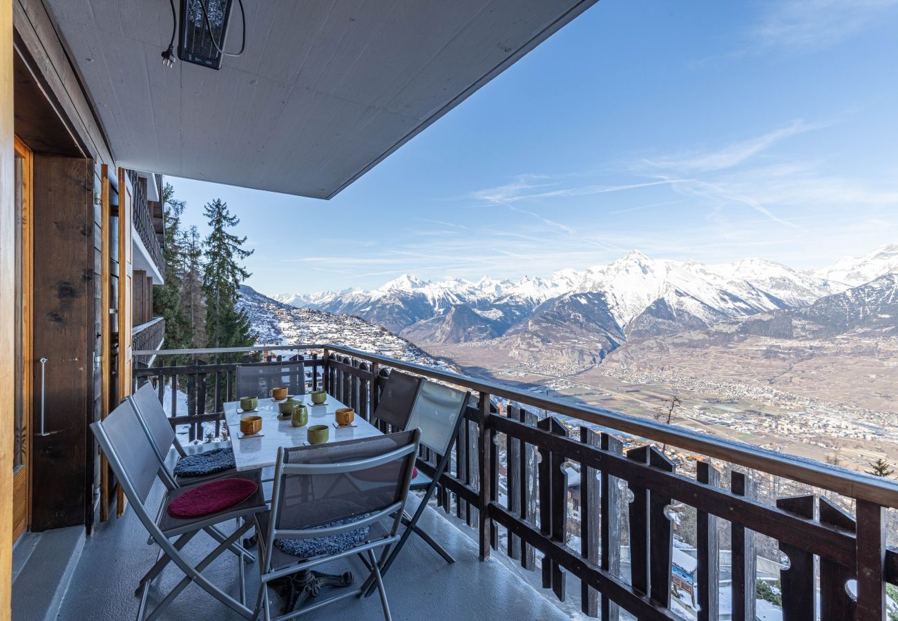 Balcony Appartement Mélèzes R 030 in Veysonnaz Switzerland