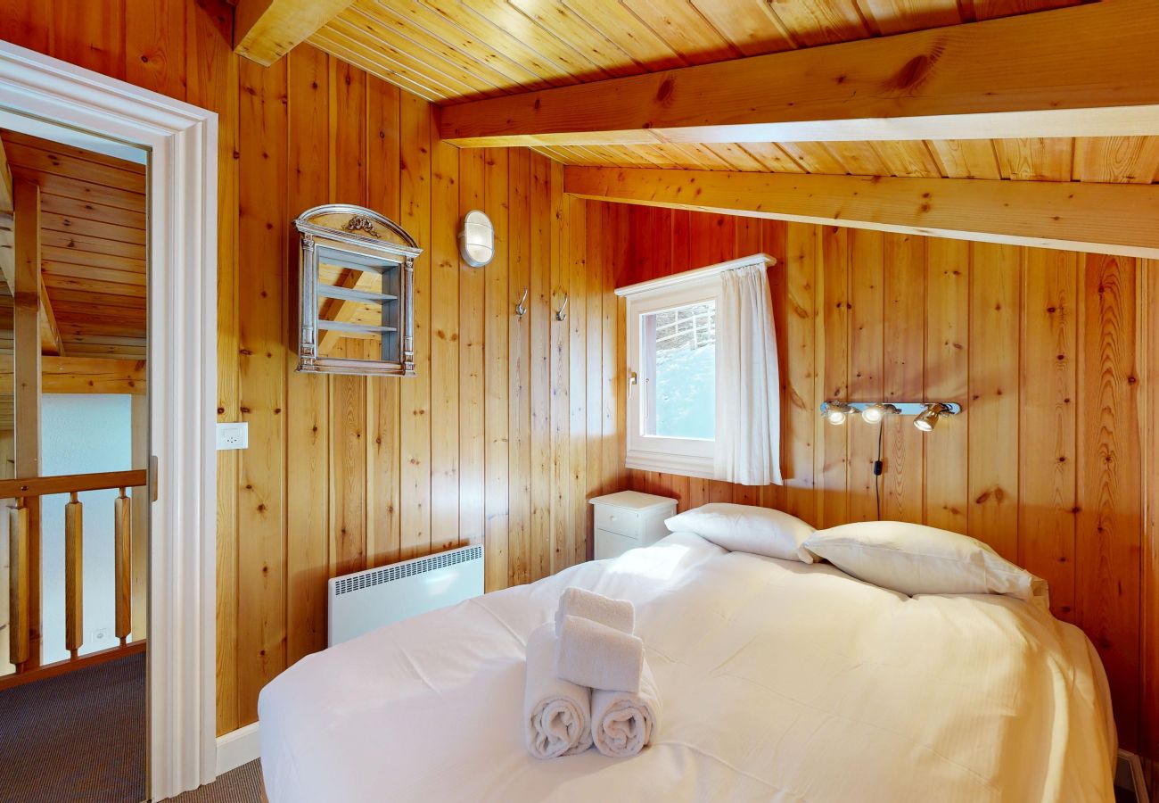 Chalet in Salins - Fontannets 002 COSY & MOUNTAIN chalet 10 pers